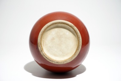 A Chinese monochrome red yuhuchunping vase, 19th C.