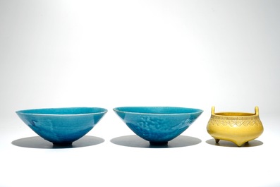 A pair of Chinese turquoise floral bowls and a yellow incense burner, Qianlong mark, 19/20th C.