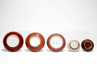 Five Chinese monochrome bruswashers, 19/20th C.