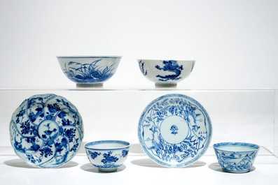 Eight Chinese blue and white cups and saucers and two bowls, Kangxi and later