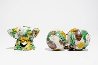 Two Chinese verte biscuit brushwashers, Kangxi