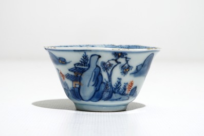 Huit tasses et soucoupes en porcelaine de Chine de style Imari, Kangxi