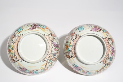 A pair of large Chinese famille rose mandarin bowls, Qianlong