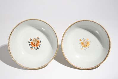 A pair of large Chinese famille rose mandarin bowls, Qianlong
