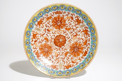 A Chinese blue and white bowl, Qianlong, and an iron red dish, 19th C.