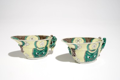 A pair of Chinese verte biscuit libation cups, 18/19th C.