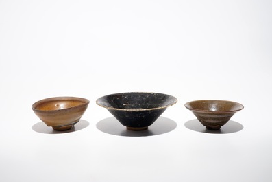 Two Chinese Jian hare's fur tea bowls and a bowl with broken ice design, prob. Song
