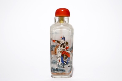 A Chinese inside-painted glass snuff bottle, 20th C.