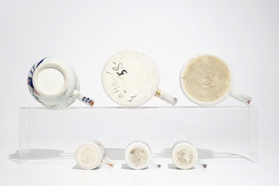 Six chopes en porcelaine de Chine famille rose et verte, Kangxi/Qianlong