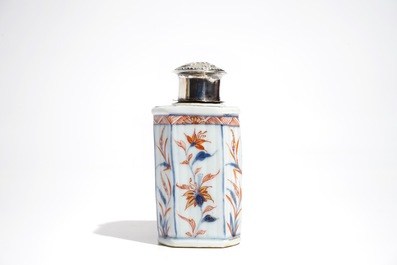 Two Chinese blue and white chargers and a silver-mounted Imari style tea caddy, Kangxi/Qianlong