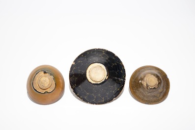 Two Chinese Jian hare's fur tea bowls and a bowl with broken ice design, prob. Song