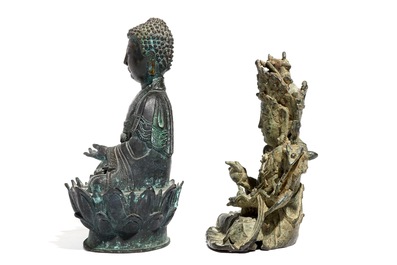 Deux mod&egrave;les de Bouddha et Guanyin en bronze, Chine, Ming et post&eacute;rieur