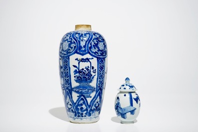 Two Chinese blue and white vases and a pair of plates, Kangxi