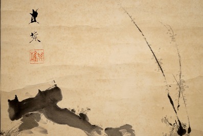 Une peinture rouleau sur papier figurant deux oiseaux, sign&eacute;, Chine, 19/20&egrave;me