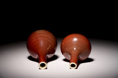 Two Chinese monochrome red vases, Xuande mark, 18/19th C.