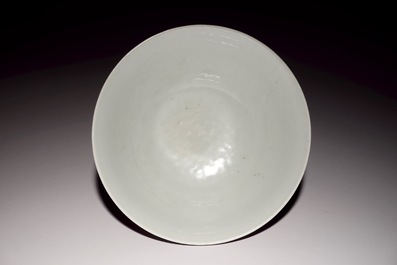 A Chinese dark aubergine monochrome bowl, Daoguang mark, 19/20th C.