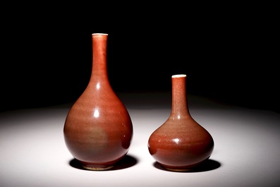 Two Chinese monochrome red vases, Xuande mark, 18/19th C.