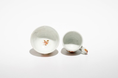 A Chinese milk and blood 32-piece miniature tea set, Qianlong