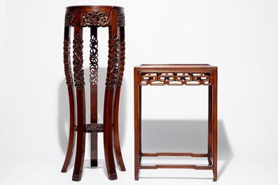 Deux socles en bois sculpt&eacute;, Chine, 20&egrave;me