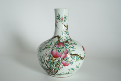 A fine Chinese famille rose tianqiu ping &ldquo;Nine peaches&rdquo; vase, Guangxu mark, 19/20th C.