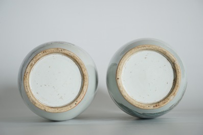 Une paire de grands vases en porcelaine de Chine qianjiang cai, 19/20&egrave;me