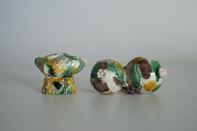 Two Chinese verte biscuit brushwashers, Kangxi