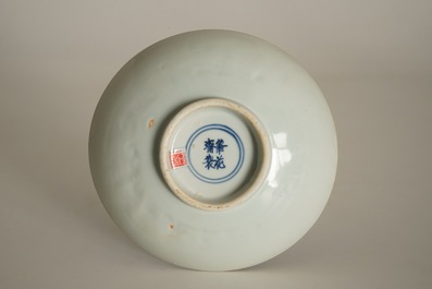 A Chinese blue and white plate with birds in a garden, Shunzhi, Transitional period