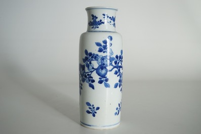 A Chinese blue and white rouleau vase with floral design, Kangxi