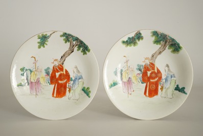 A pair of Chinese famille rose dishes with immortals, Qianlong mark, 19th C.
