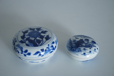 Two Chinese blue and white cylindrical seal paste boxes, Kangxi