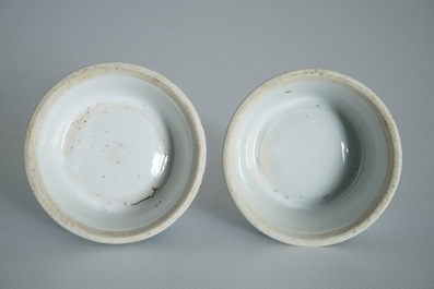 A pair of round Chinese blue and white salts, Kangxi