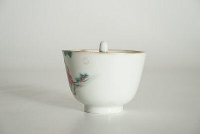 Une tasse surprise en porcelaine de Chine famille rose, marque et p&eacute;riode de Xianfeng