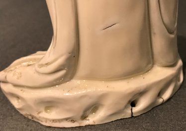 Quatre figures en porcelaine blanc de Chine de Dehua, Kangxi et post&eacute;rieur
