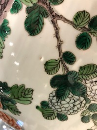 A Chinese famille verte fishbowl with birds among flowers, 19th C.
