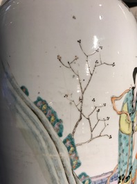 Two tall Chinese qianjiang cai vases, 19/20th C.