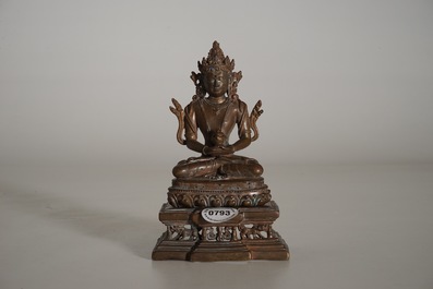 A Sino-Tibetan bronze model of Buddha Amitayus on a lotus throne, 19th C.