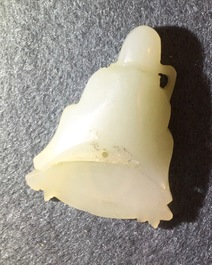 Four Chinese jade carvings, 19/20th C.