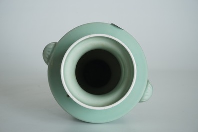 A Chinese monochrome celadon-glazed vase, Qianlong mark, 19/20th C.
