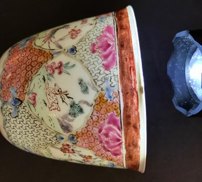 Quatre tasses et soucoupes en porcelaine de Chine famille rose, Yongzheng/Qianlong