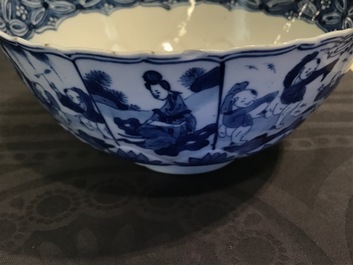 A Chinese blue and white bowl with figures, Kangxi, and a klapmuts crane bowl, probably Wanli