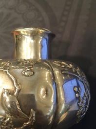 A Chinese silver tea caddy and an openworked dragon tazza, 19/20th C.