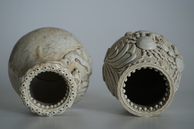 Two Chinese Nanking crackle-glazed hu vases with crabs and mythical beasts, 19th C.