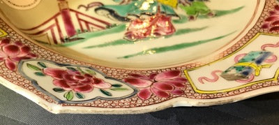 A Chinese famille rose lotus-shaped plate with Shou Lao, Yongzheng