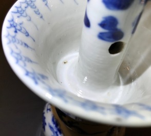 Two pairs of Chinese blue and white candlesticks with dragons, 19/20th C.