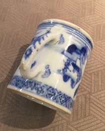 Vier paar Chinese blauwwitte en Imari-stijl kroezen, Qianlong