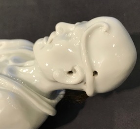 Een Chinees Dehua blanc de Chine model van de onsterfelijke Li Tieguai, 19e eeuw