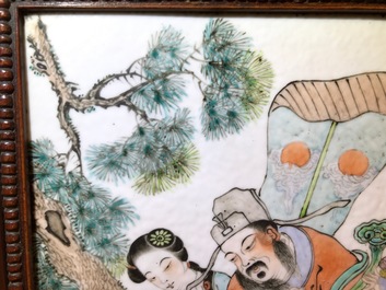 Un &eacute;cran de table en bois et porcelaine de Chine qianjiang cai, 19/20&egrave;me