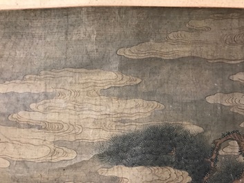 Een gesigneerde Chinese rolschildering op zijde met een tuinsc&egrave;ne, 18/19e eeuw