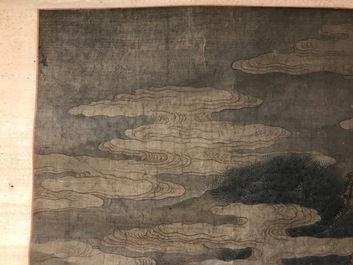 Een gesigneerde Chinese rolschildering op zijde met een tuinsc&egrave;ne, 18/19e eeuw