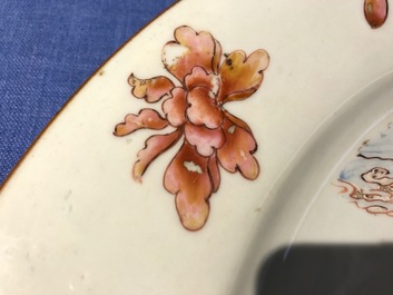 A Chinese famille rose dish with two ladies, Qianlong